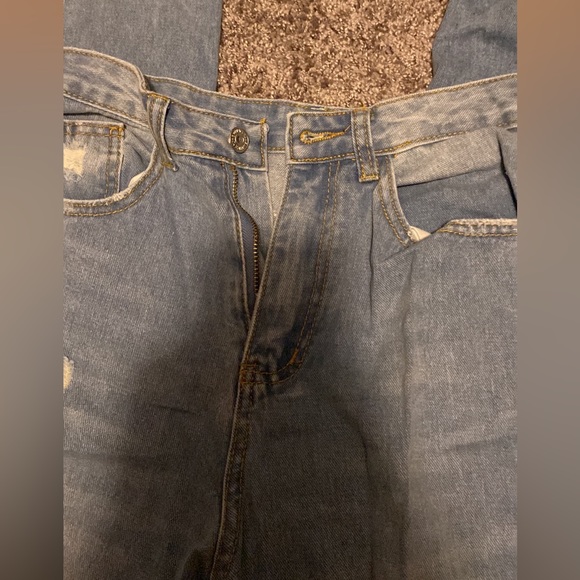 Jeans Bundle - Picture 4 of 8